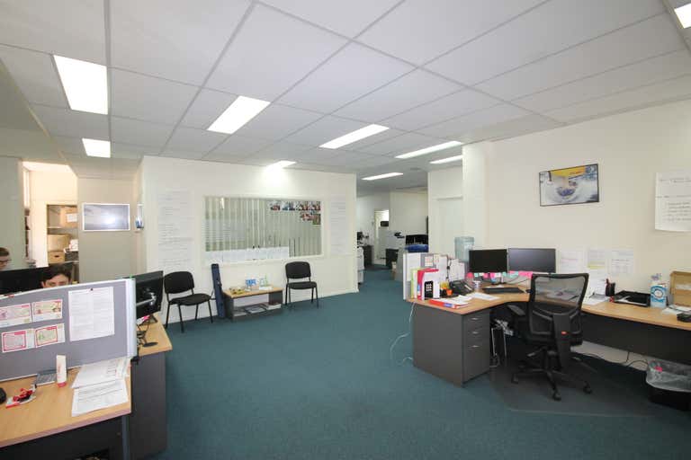 18/188 Stratton Terrace Manly QLD 4179 - Image 4