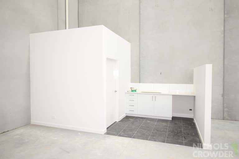 19/22 Watt Road Mornington VIC 3931 - Image 3