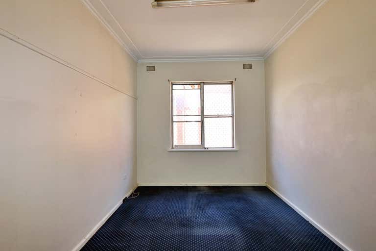 Room 5 & 6, 120 Fitzmaurice Street Wagga Wagga NSW 2650 - Image 4