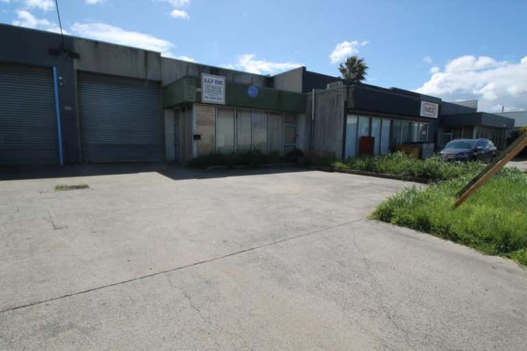 2/20 Superior Drive Dandenong VIC 3175 - Image 3