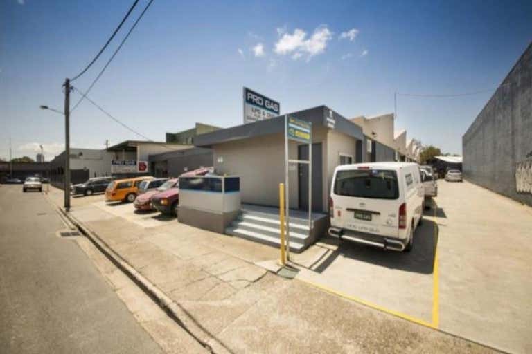 11 Mountjoy Street Woolloongabba QLD 4102 - Image 1