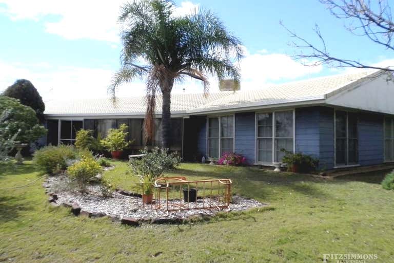 59 Cecil Plains Road Dalby QLD 4405 - Image 2