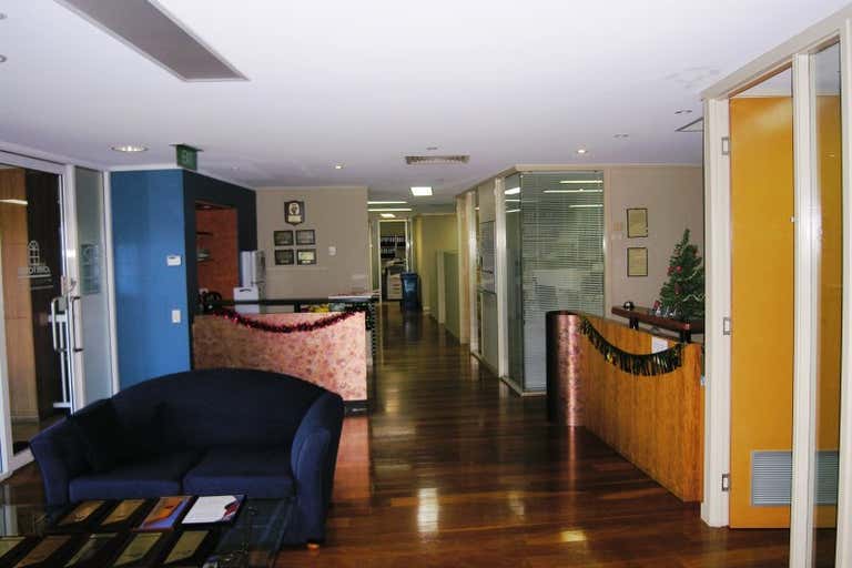 Suite 4, 25 River Street Mackay QLD 4740 - Image 2