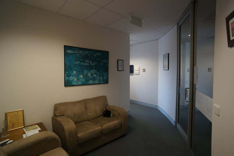 Platinum Building, Suite 2.27 Level 2, 4 Ilya Ave Erina NSW 2250 - Image 3