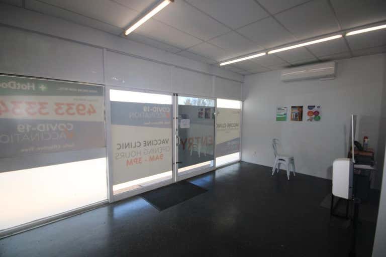 Shop 8, 21 Lawrie Street Gracemere QLD 4702 - Image 2