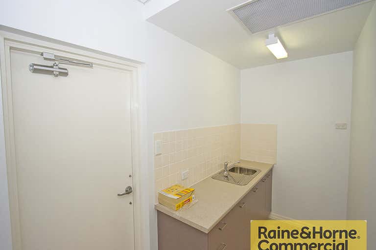 2/88 Brunswick Street Fortitude Valley QLD 4006 - Image 4