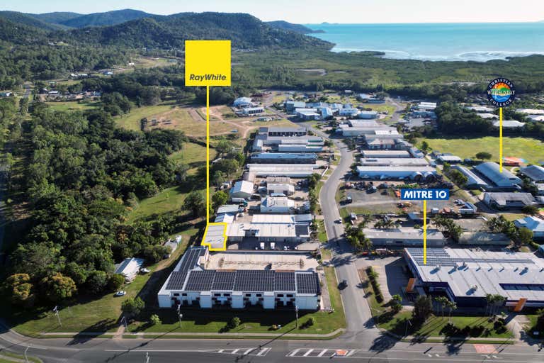 4/3 Carlo Drive Cannonvale QLD 4802 - Image 1