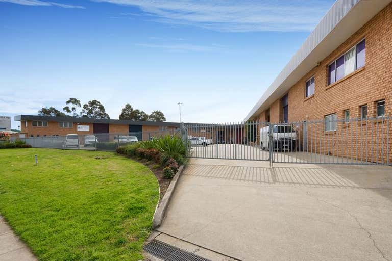 Unit 3, 16 Powers Road Seven Hills NSW 2147 - Image 2