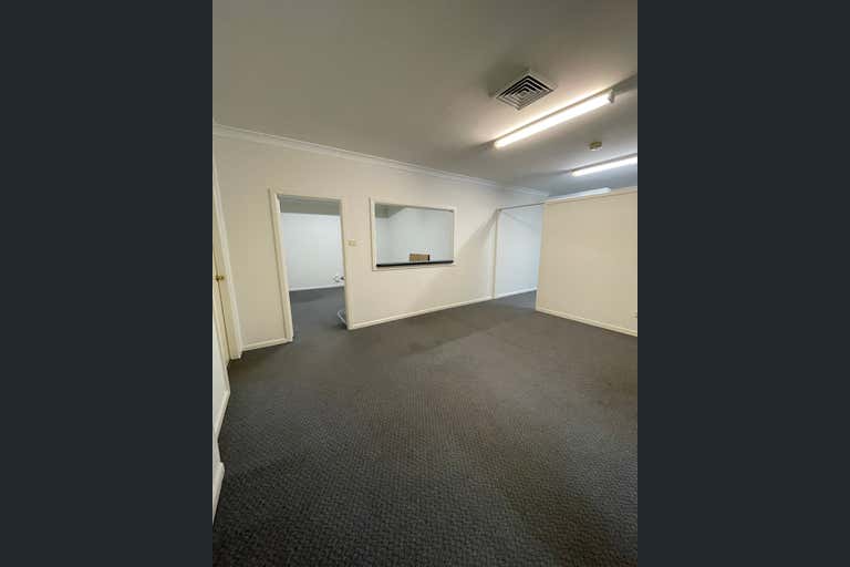 Suite 4, 10-16 Pulteney Street Taree NSW 2430 - Image 3