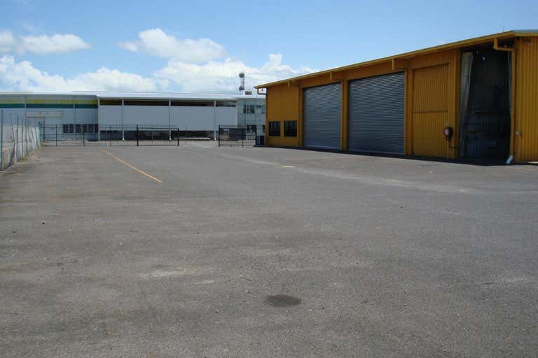 3 Elphinstone Close Portsmith QLD 4870 - Image 2