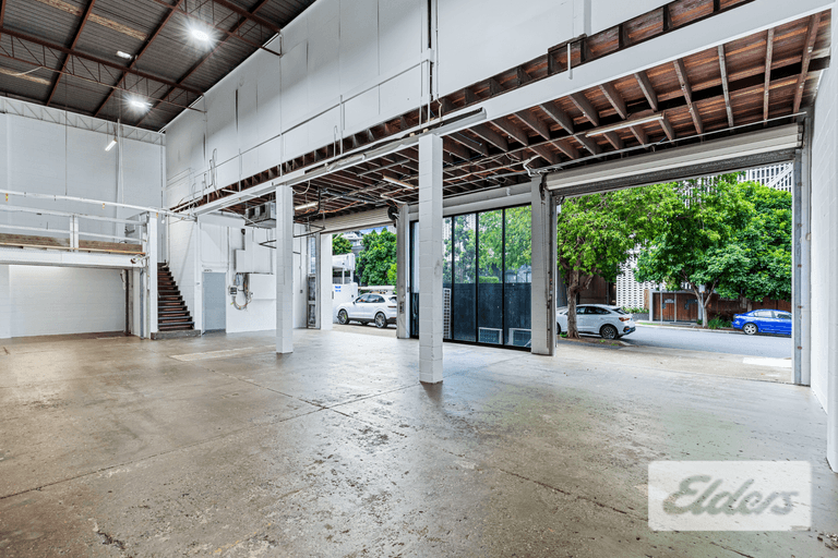 32 Austin Street Newstead QLD 4006 - Image 1