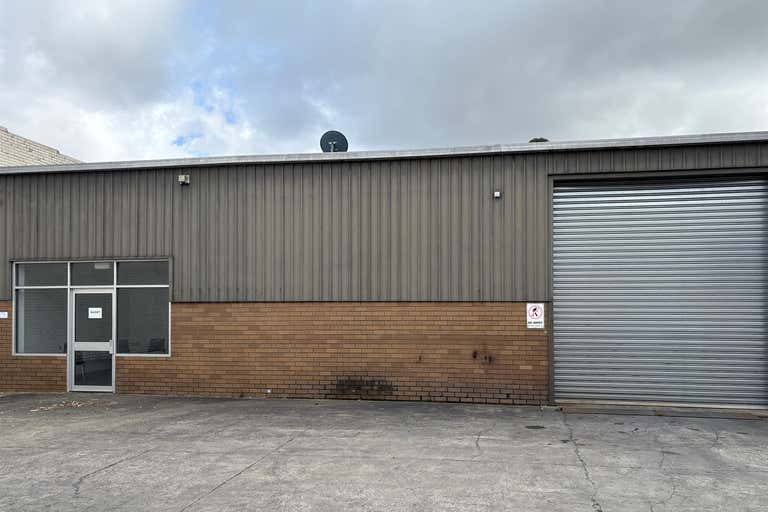 3 & 4, 359 Dorset Road Bayswater VIC 3153 - Image 2