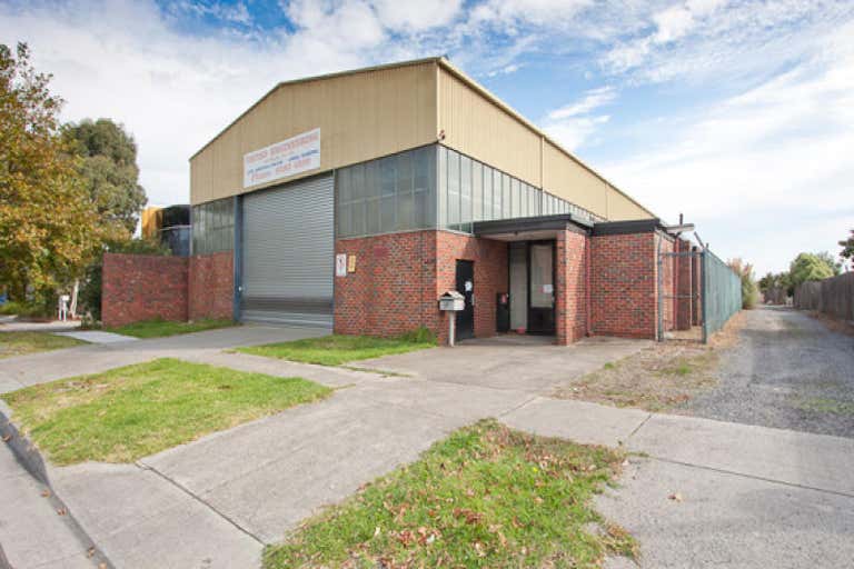 27 Connell Road Oakleigh VIC 3166 - Image 1