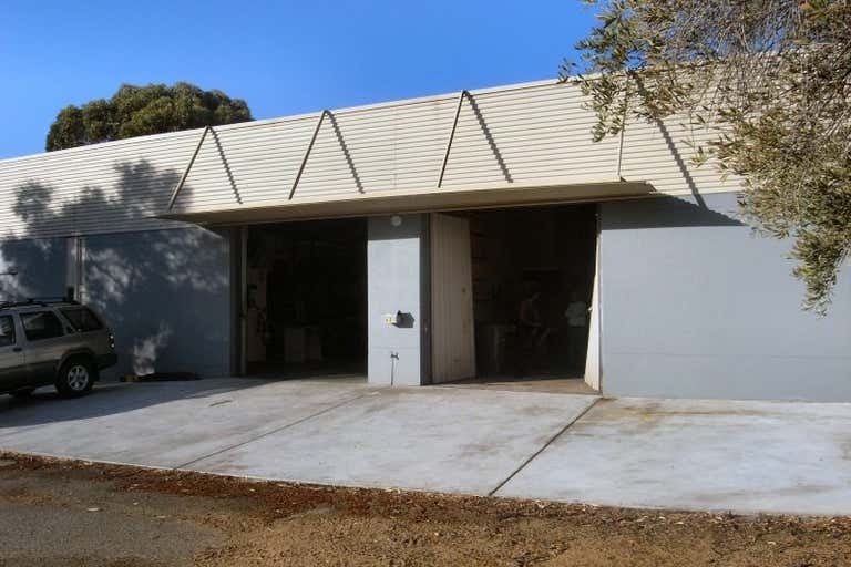 Unit 2, 104 Briggs Street Welshpool WA 6106 - Image 2