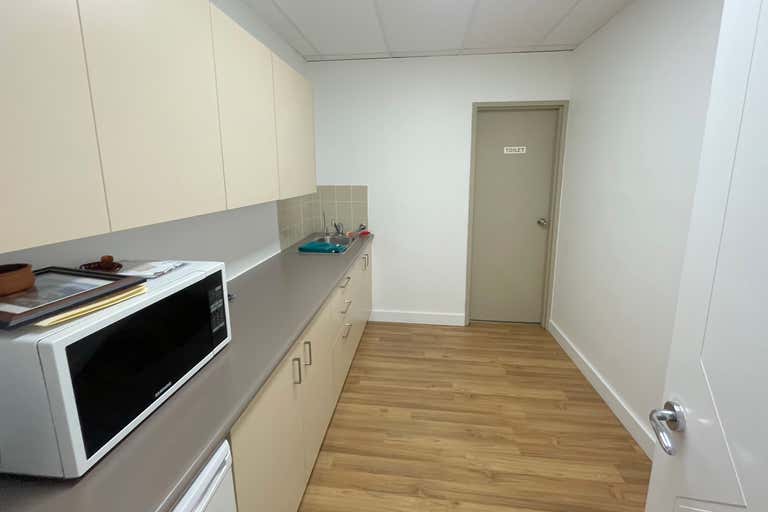 Suite 2, 9 Narabang Way Belrose NSW 2085 - Image 4