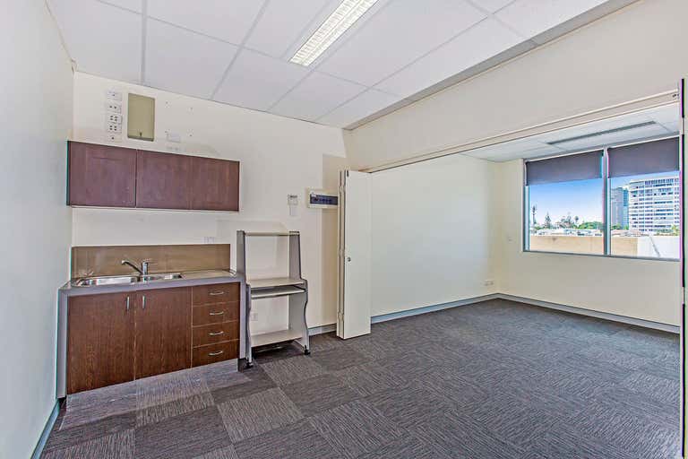 Suite 30 75-77 Wharf Street (Wharf Central) Tweed Heads NSW 2485 - Image 3