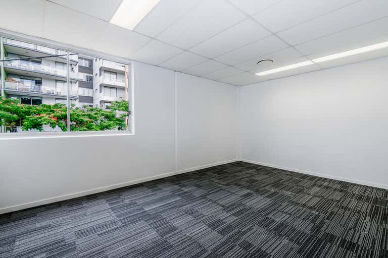 1/11 Donkin St West End QLD 4101 - Image 3