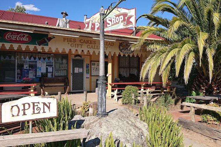 Bemboka Pie Shop, 82 Loftus Street, Bemboka, NSW 2550 Hotel, Motel