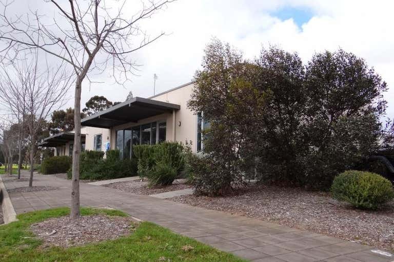 8 Douglas Drive Mawson Lakes SA 5095 - Image 2