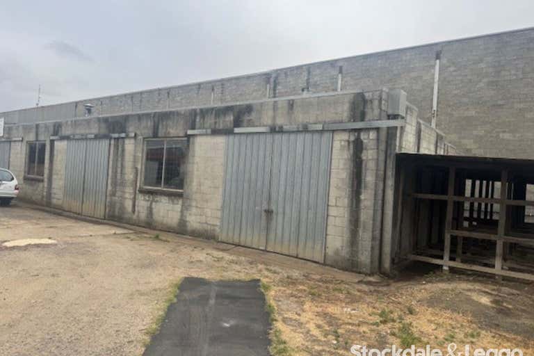 4/7-11 Holmes Road Morwell VIC 3840 - Image 4