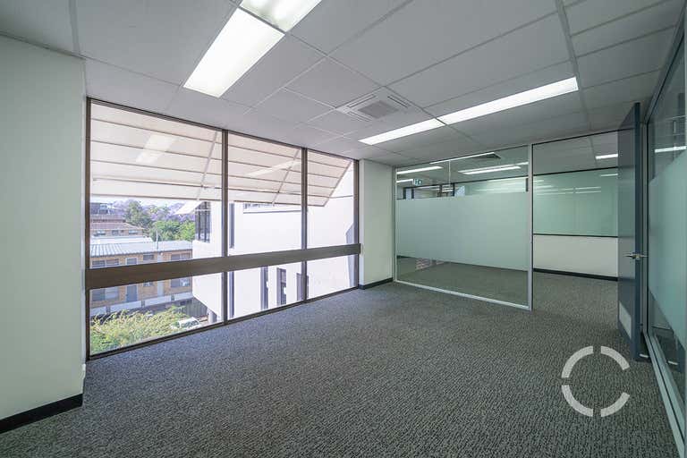 33 Woodstock Street Toowong QLD 4066 - Image 3