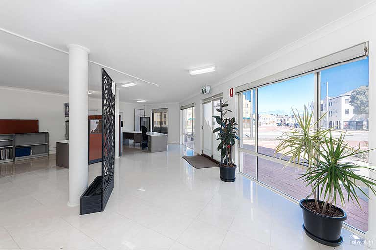 1/2 Plaistow Street Joondalup WA 6027 - Image 2