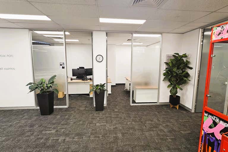 Ashmore QLD 4214 - Image 4