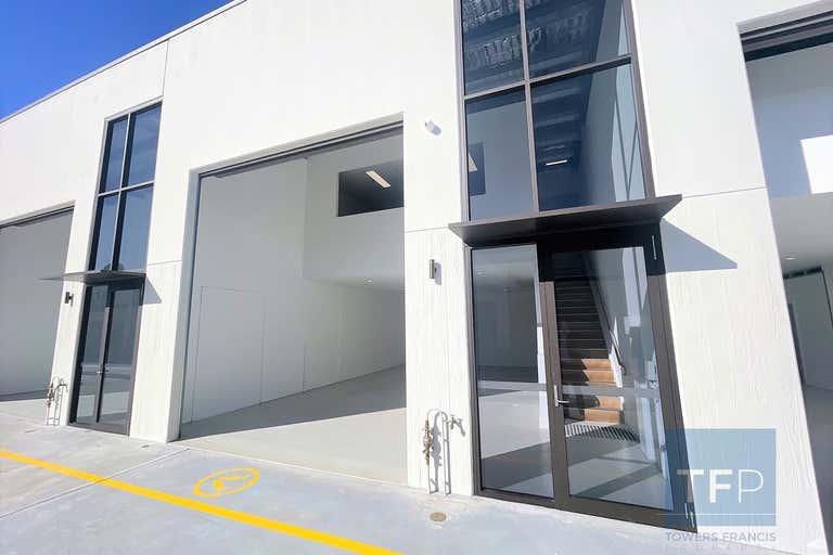 7/18 Ozone Street Chinderah NSW 2487 - Image 1