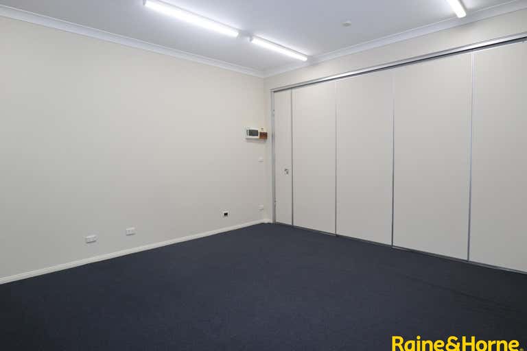 Suite 17, 46-52 Baylis Street Wagga Wagga NSW 2650 - Image 2