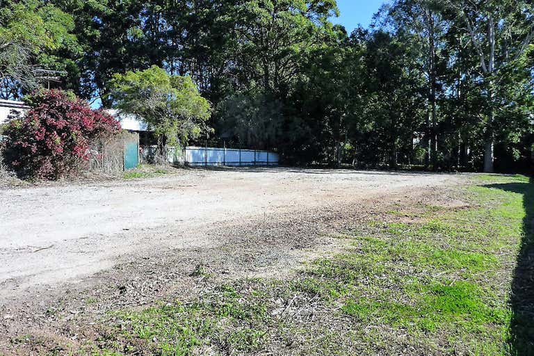 Tenancy 3, Fenced Yard - 15 Merrigal Road Port Macquarie NSW 2444 - Image 4