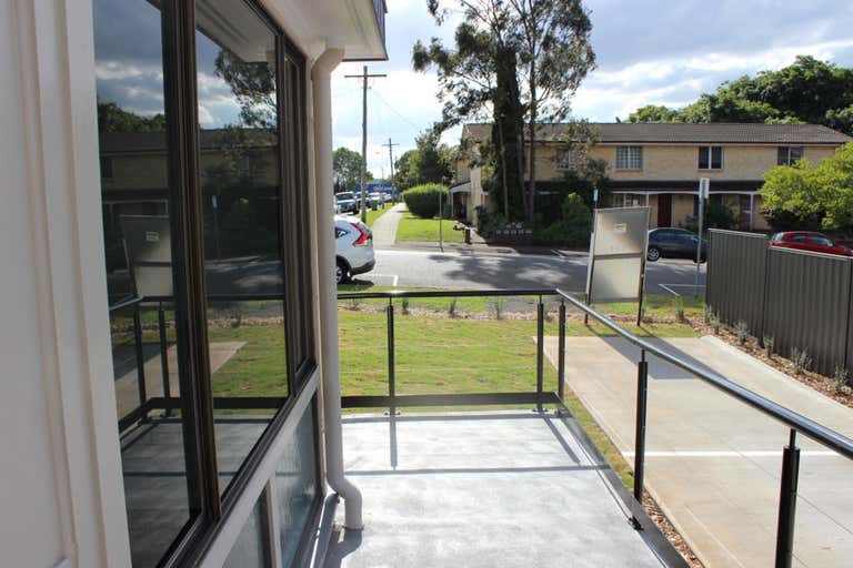 2a Phillip Street East Toowoomba QLD 4350 - Image 3