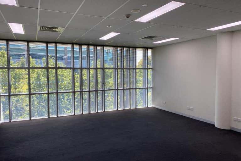 Portpark Corporate, 55/574 Plummer Street Port Melbourne VIC 3207 - Image 4