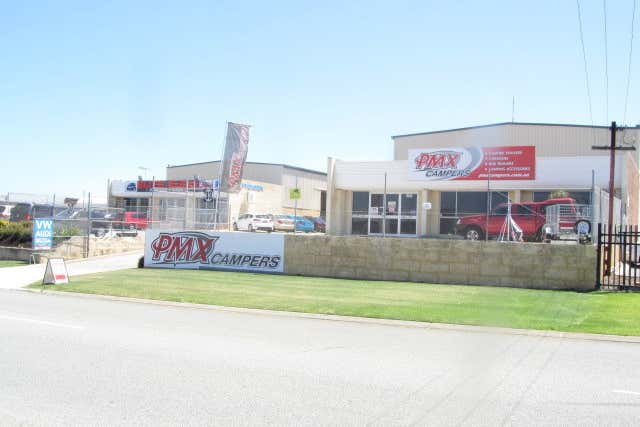 4/33 Dellamarta Road Wangara WA 6065 - Image 1