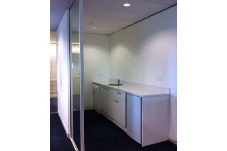 Christie Centre , Level 10, Suite 2, 56 Berry Street North Sydney NSW 2060 - Image 3