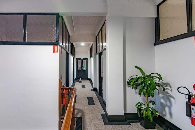 4 & 15/277 Hunter Street Newcastle NSW 2300 - Image 3