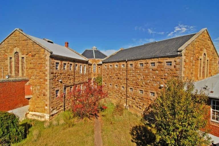 36-48 Bowden Street Castlemaine VIC 3450 - Image 2
