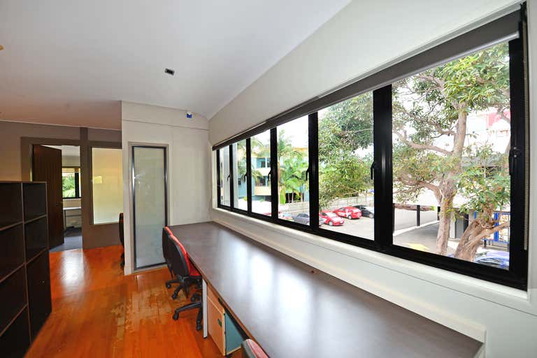 Suite 4/14 Thomas Street Noosaville QLD 4566 - Image 2