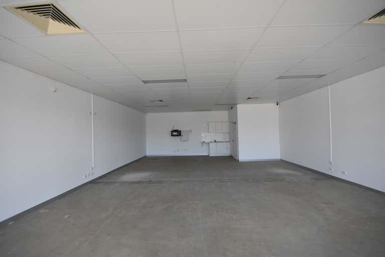 5/617-621 Young Street Albury NSW 2640 - Image 3