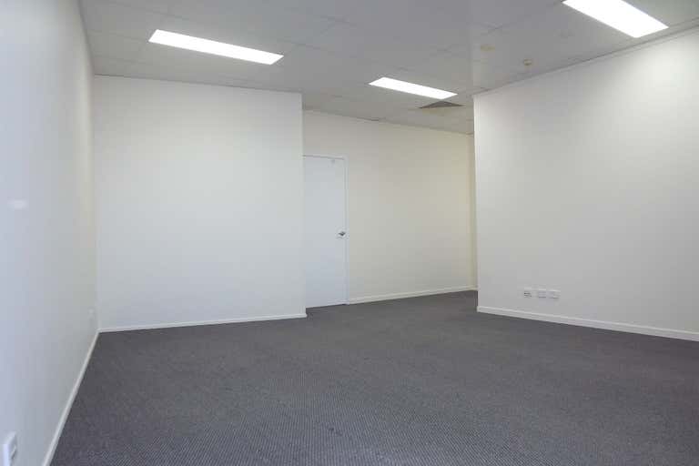Unit 10, 10 Burnside Road Ormeau QLD 4208 - Image 3