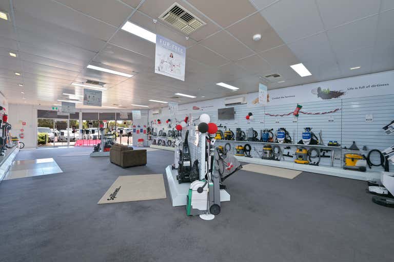 Leased Showroom & Large Format Retail at 3/8-10 Commodore Drive ...