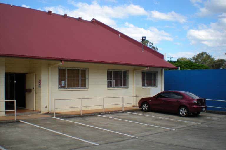 Suite 10, 165 Bloomfield Street Cleveland QLD 4163 - Image 2