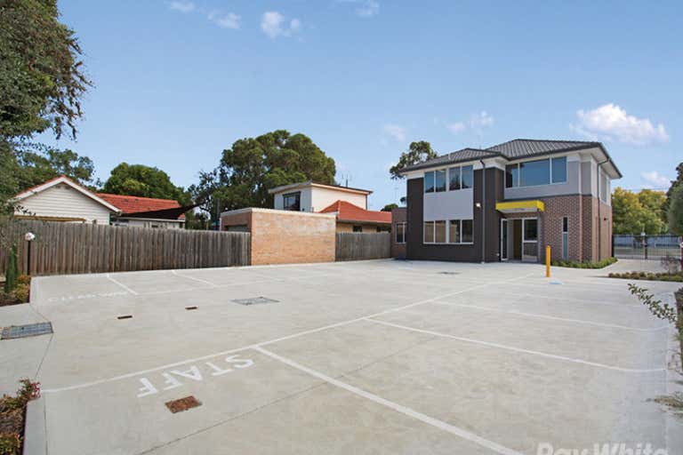 516 Highbury Road Glen Waverley VIC 3150 - Image 3