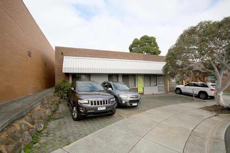 6 Elliot Place Ringwood VIC 3134 - Image 1