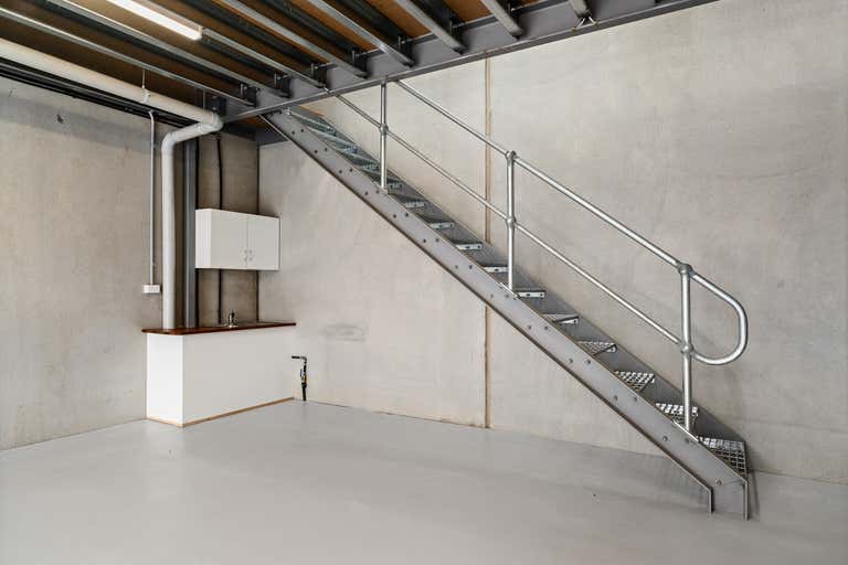 6/1 Industrial Way Cowes VIC 3922 - Image 1