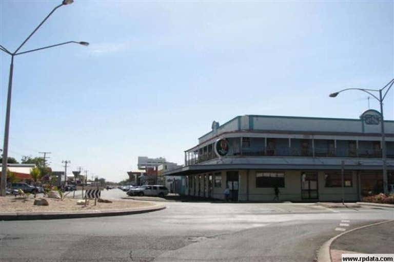 70 WILLIAM STREET Rockhampton City QLD 4700 - Image 4