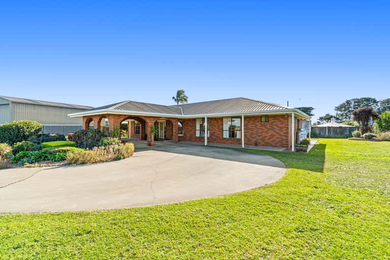 215 Lower Heart Road Sale VIC 3850 - Image 3