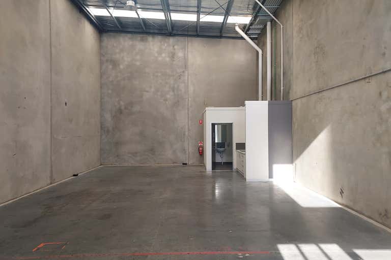 22/120 Newlands Road Coburg North VIC 3058 - Image 2