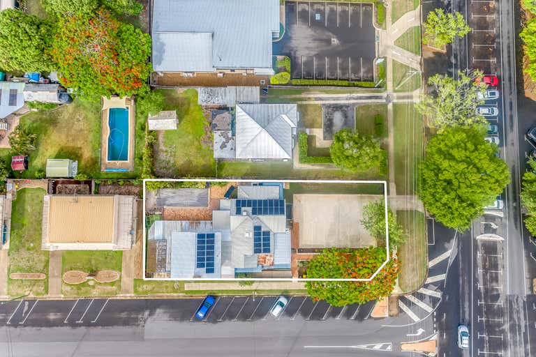 298 Bourbong Street Bundaberg West QLD 4670 - Image 2