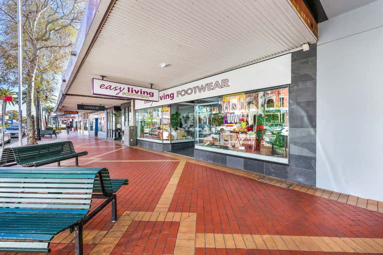 284 Peel Street Tamworth NSW 2340 - Image 2