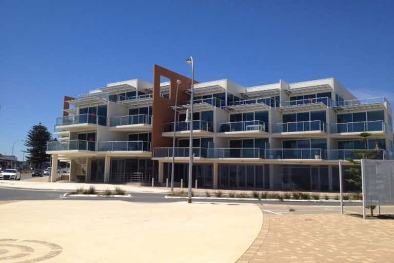 T10  T11, 50 Esplanade Christies Beach SA 5165 - Image 2